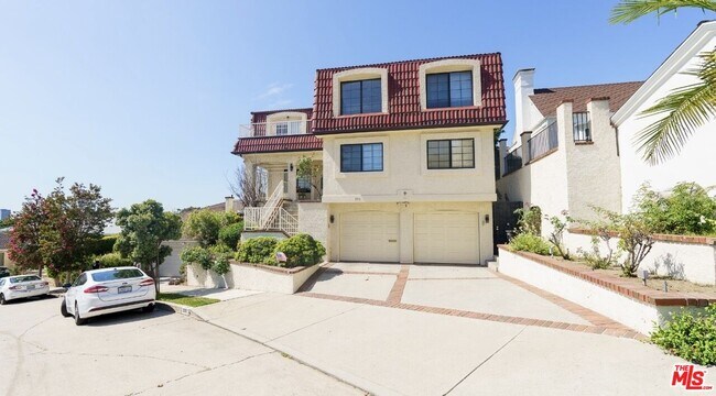 359 Dalkeith Ave