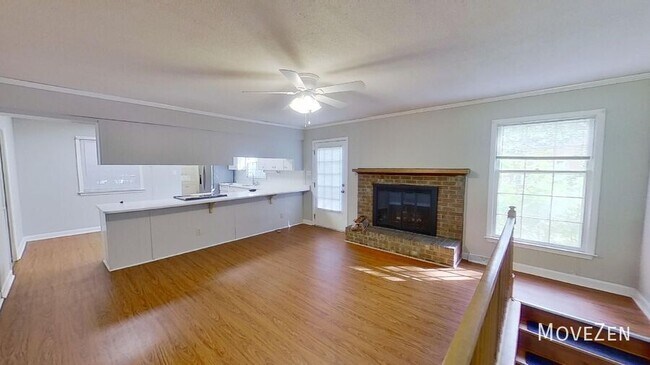 Photo - 812 Autumn Ct