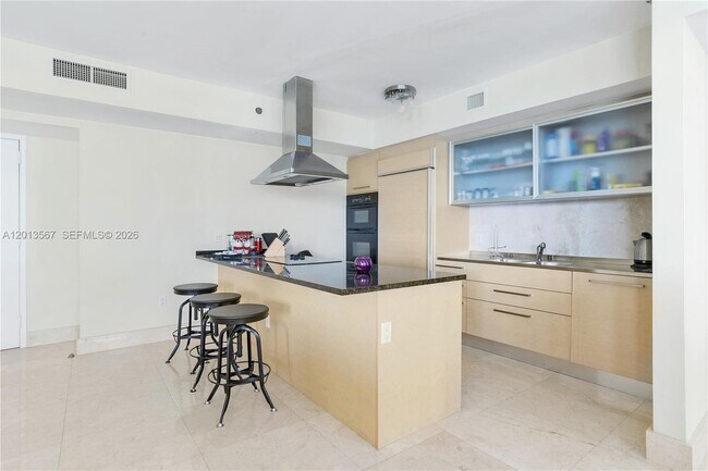 Photo - 1850 S Ocean Dr Unidad 1410