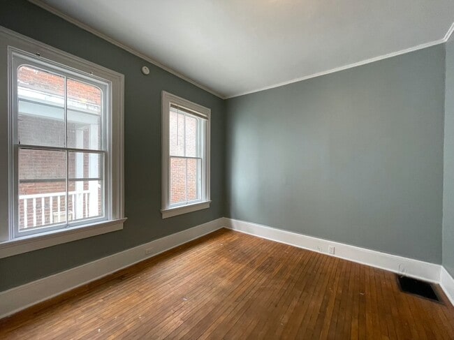 68 W Mohawk St Unit 68 West Mohawk Street