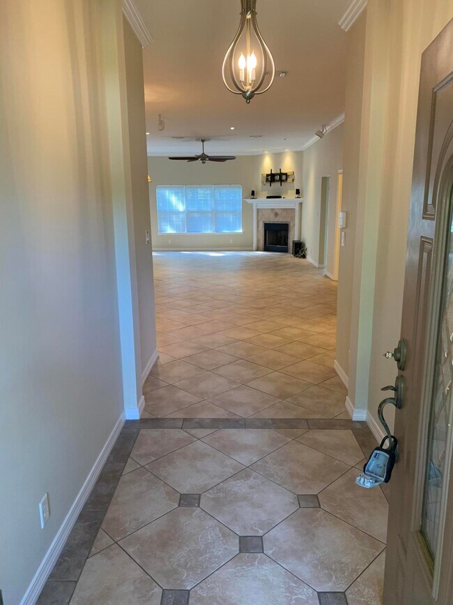 Photo - 231 Olde Post Rd