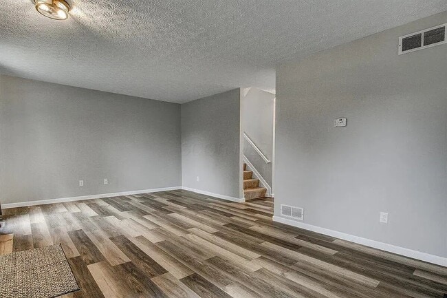 Photo - 1962 Manley Way