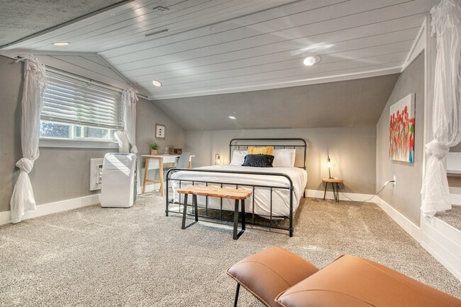 2501 N Kimball St Unit SI ID1547103P