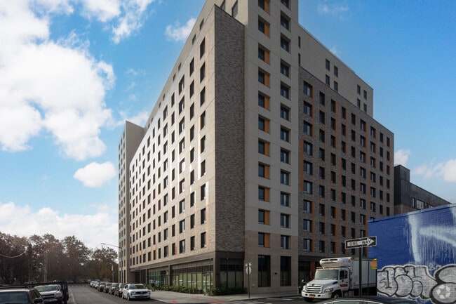 Photo - Chestnut Commons