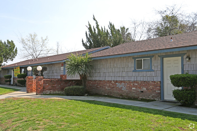 Sierra Woods Apartments - Sierra Woods Apartments