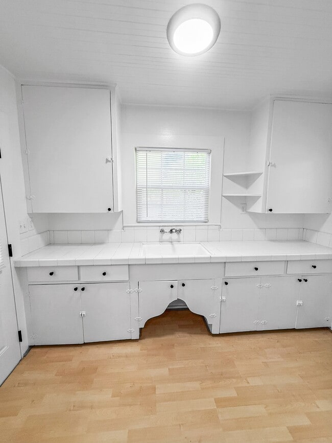 Photo - 1730 McKinley Ave