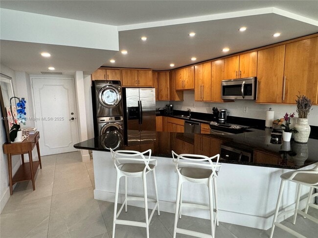 Building Photo - 1865 Brickell Ave Unit A1411 Rental