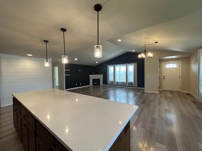 Photo - Corner Lot 3 Bed / 2 Bath Home with RV Parking – NW Redmond