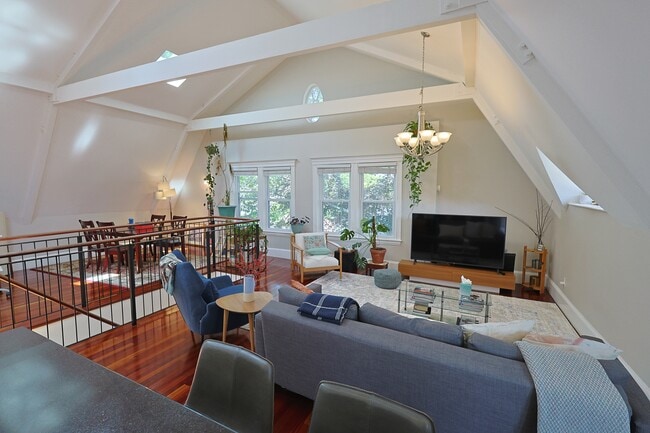 Photo - 16 Hampstead Rd Condo Unit 3