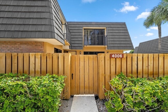 Building Photo - 4006 40th Way Rental
