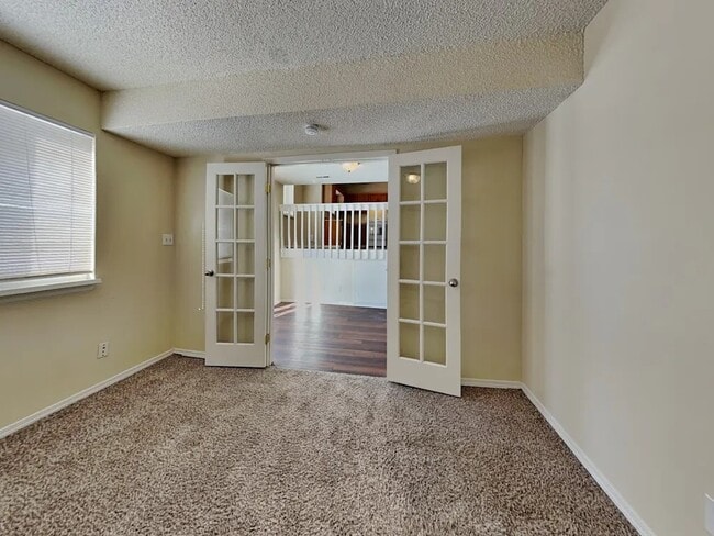 Photo - 3473 Foxridge Dr