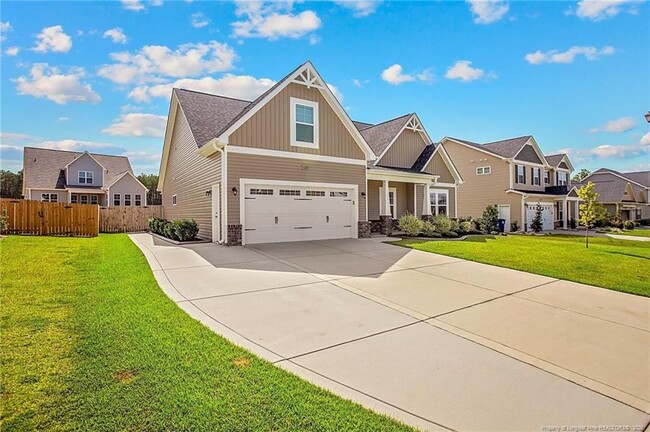 Photo - 620 Stonebriar Ave