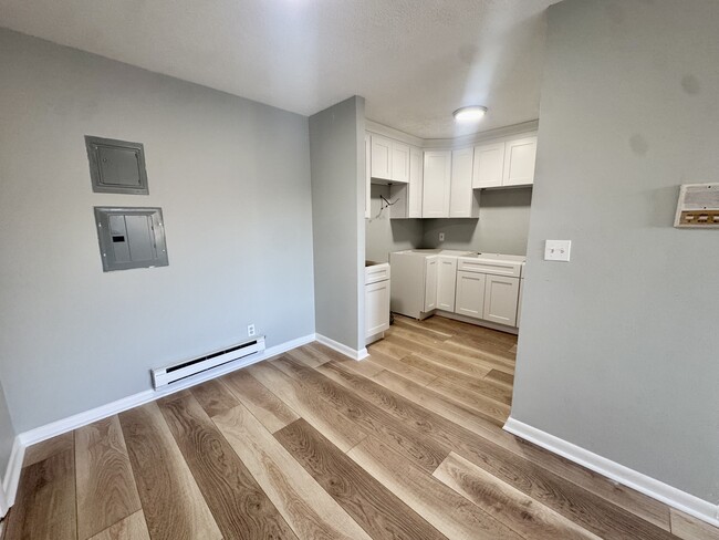 Photo - 837 River St Unit 5