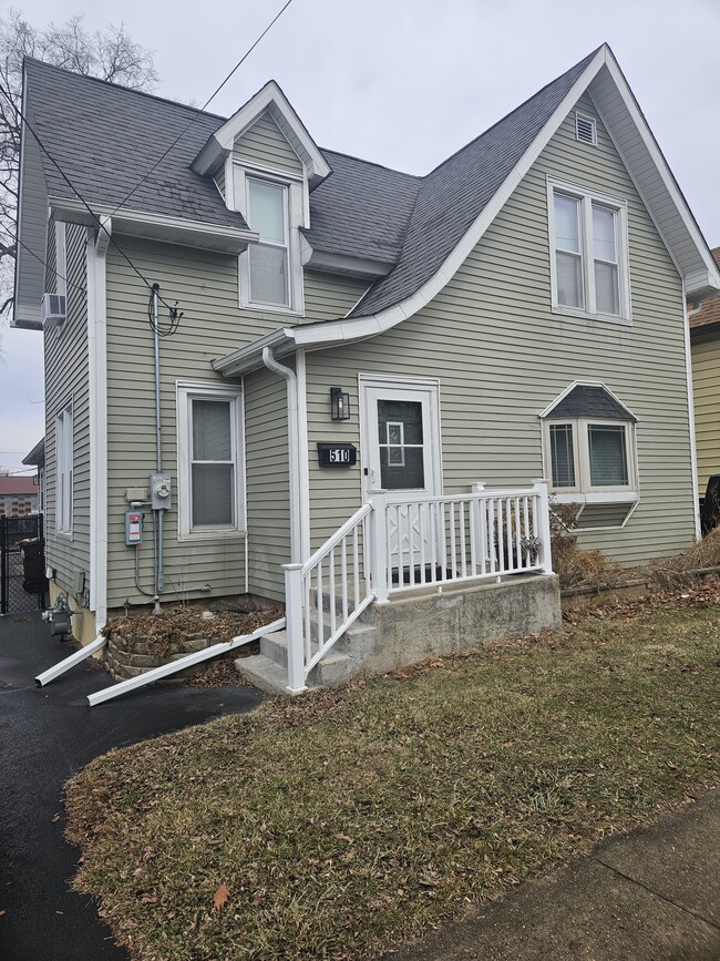 Photo - 510 Buchanan St