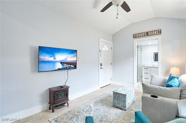 Photo - 827 100th Ave N