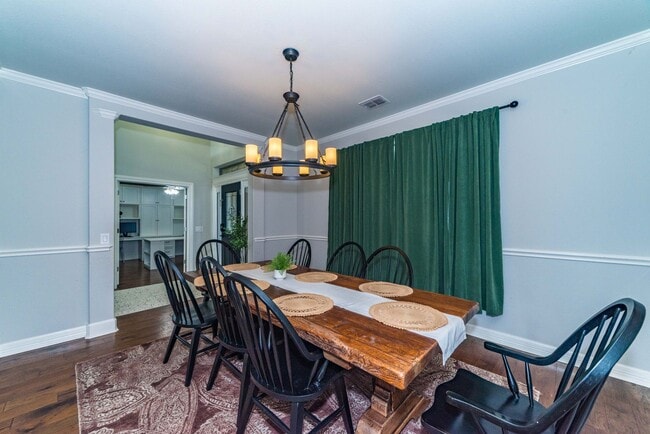 Photo - 5-BEDROOM HOME IN OVERLOOK AT GRANDVIEW
