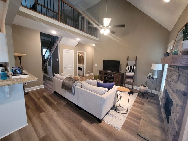 Photo - 249 Crusaw Dr