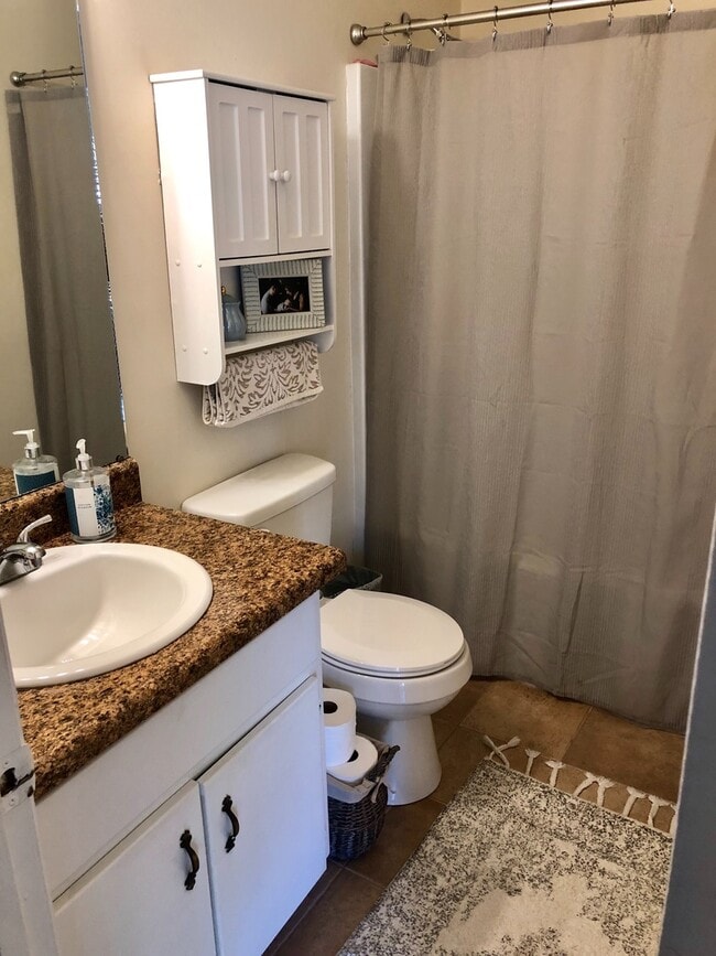 Photo - 205 John M Long Dr