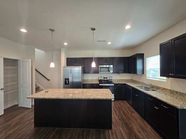 76 Saddle Oaks Ln