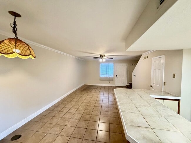Photo - 136 Bonnie Ln