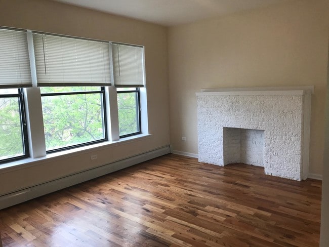 Photo - 5624 S. Wabash