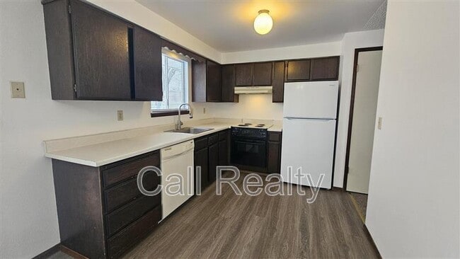 Photo - 719 S Century Ct