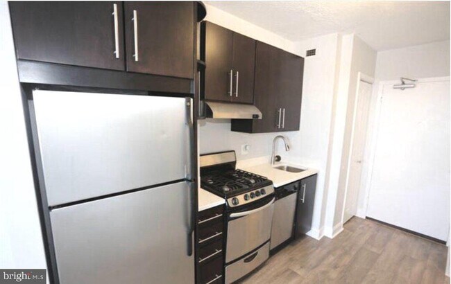 Photo - 5500 Friendship Blvd Unit 2307N