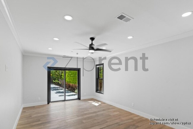 Photo - 6652 Clifford Ct