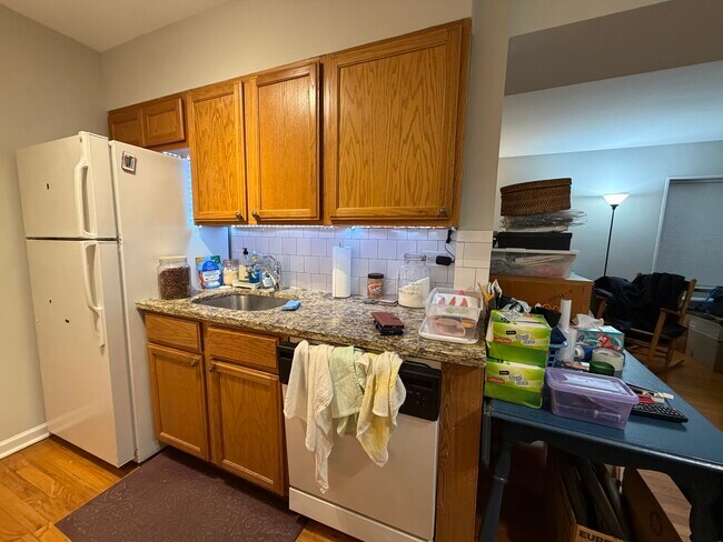 Photo - 6535 N Mozart St Unidad 1F