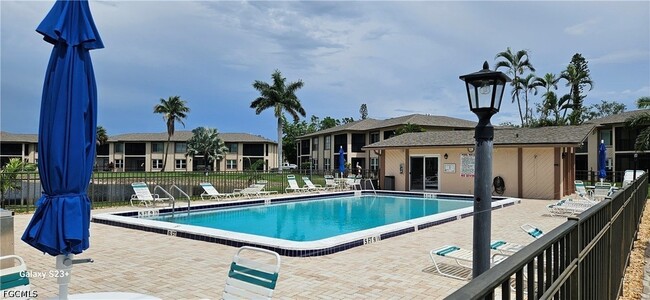 Photo - 16881 Davis Rd Unit 313