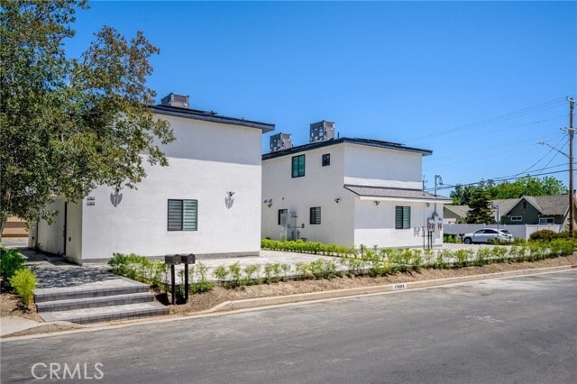 Photo - 17807 Ludlow St