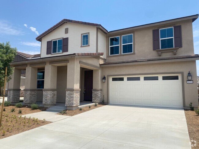 Building Photo - Like New Menifee 4 Bedroom Home