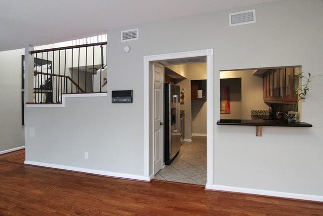 Photo - 1300 Augusta Dr Unit 32