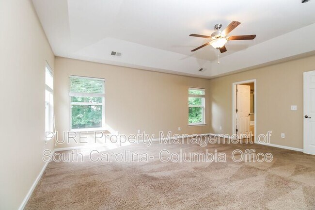 Photo - 210 Underwood Ct