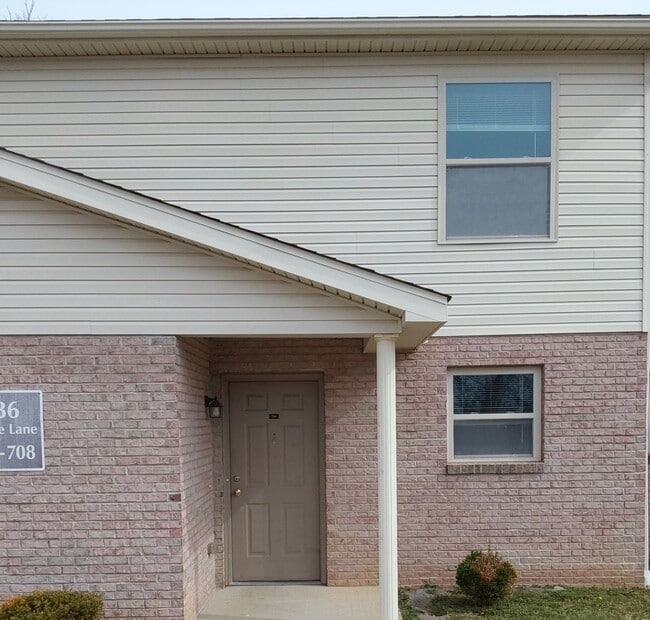 Photo - 2 BR 50% Glenn View