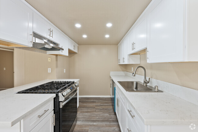 Interior Photo - Belcourt Apartments