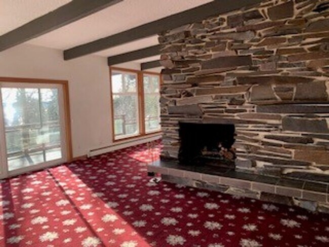 Photo - 4 BR 2.5 BA Mid-Century Modern with View of L.k WA. Lake Forrest Park $4500/MO