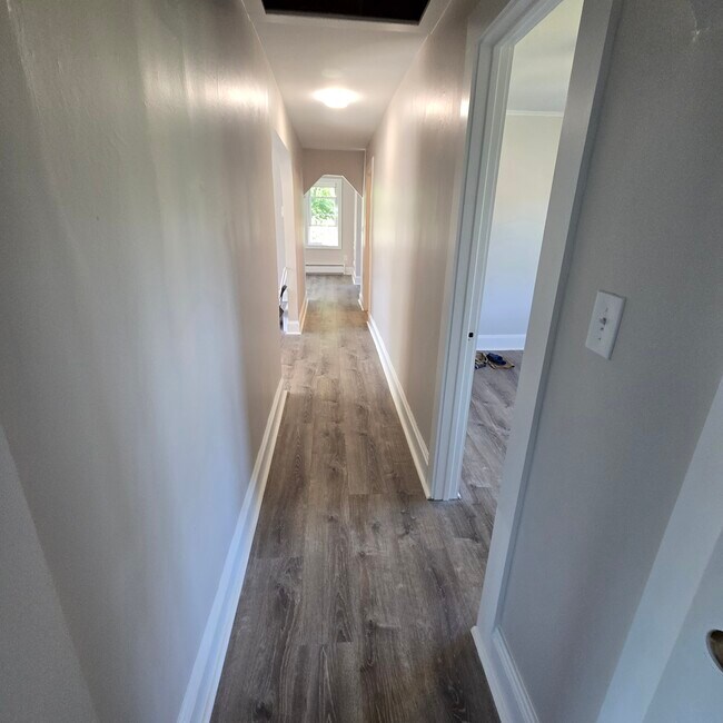Photo - 785 Warwick Tpke Unit 3