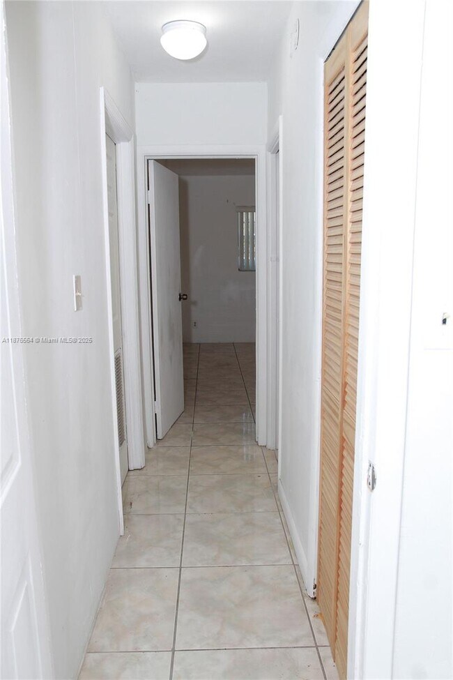 Photo - 3458 Capri Dr Unit 1