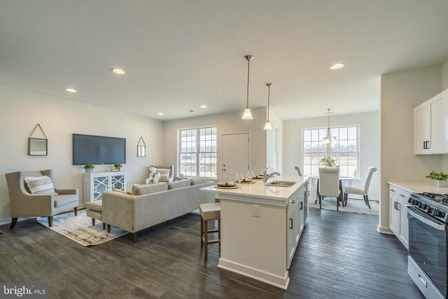 Photo - 502 Horsey Blvd