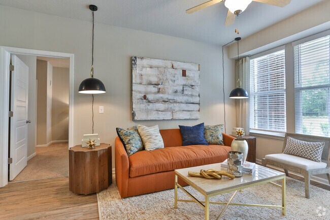 2BR, 2BA - The Overbrook - TRAILSIDE VERDAE