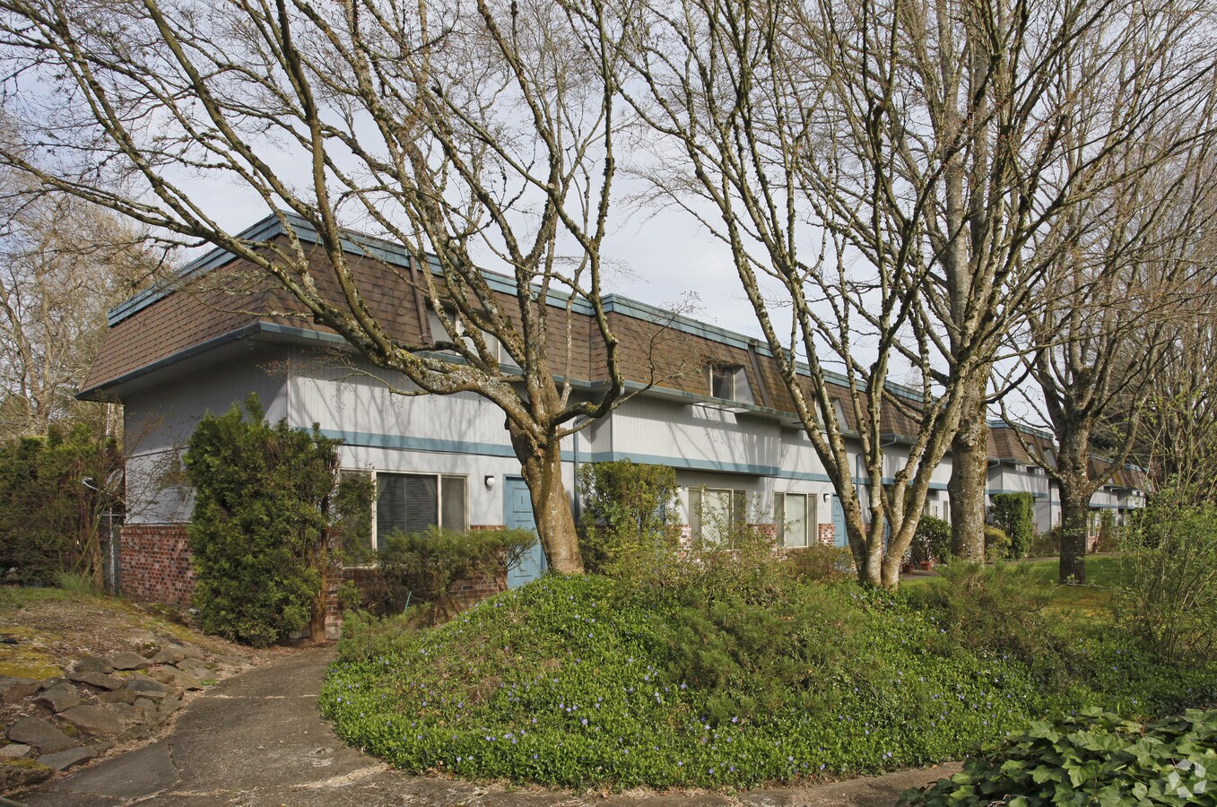 Willamette Center - Willamette Center