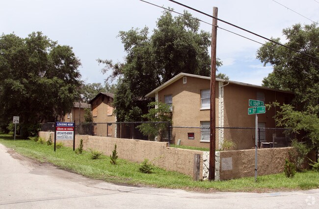 Palm Tree Apartments - Palm Tree Apartments