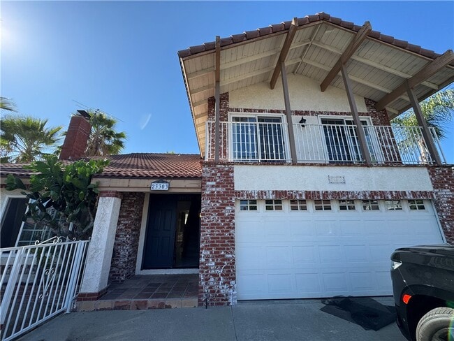 Photo - 23303 Stirrup Dr House