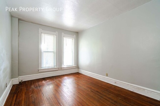 Photo - 246 1/2 W. 5th Avenue Rear-