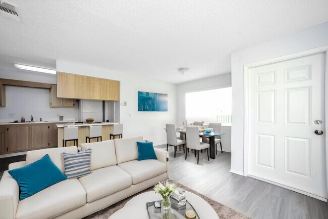 Photo - 1354 Westover St Unit 103