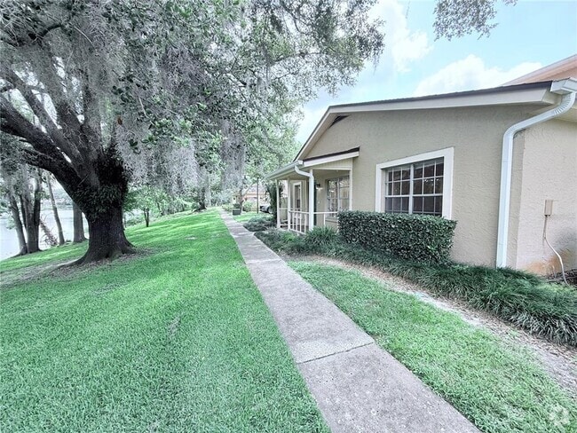 Building Photo - 11893 Raintree Dr Rental