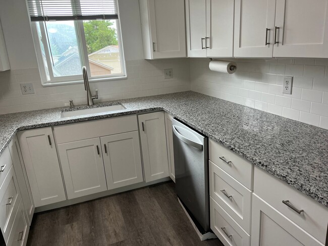 Photo - 5879 S Vlg Cir