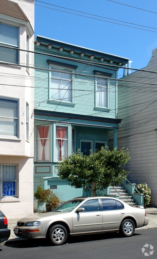 Photo - 166-168 4th Ave