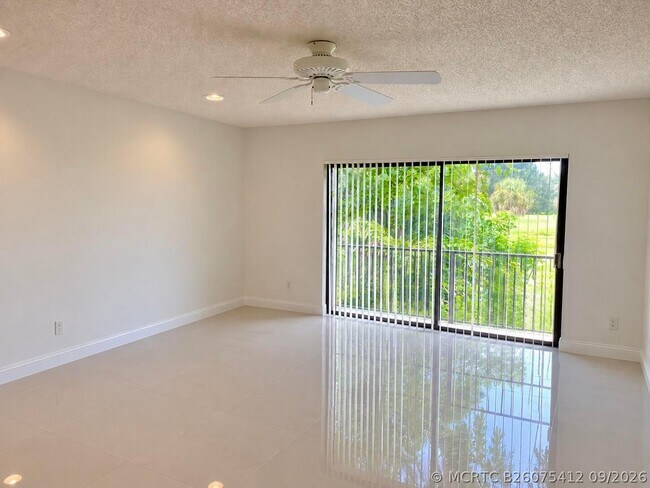 Photo - 5150 South Dr Unit 211